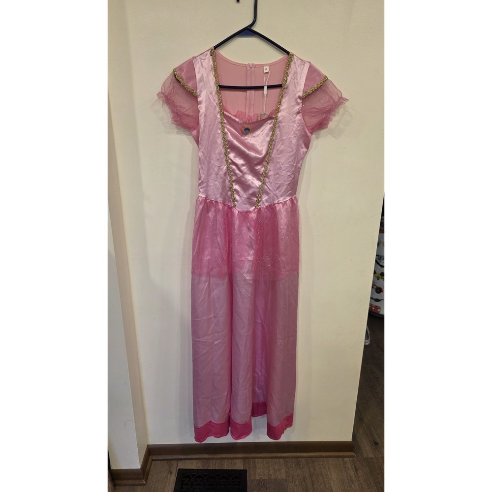 Nwt Princess/Genie Costume Womens M Halloween Parties Fairytale princess Core